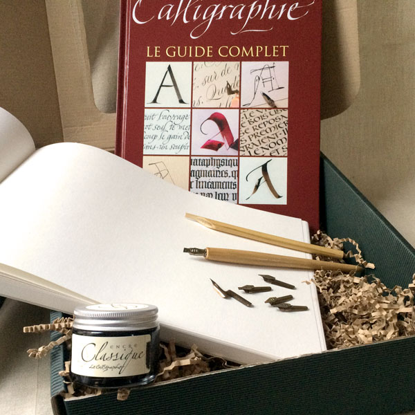 Kit Calligraphie n°3 « Intégral » Le Calligraphe Hm108 :   : articles calligraphie, écriture et enluminure - plumes, encres, papiers